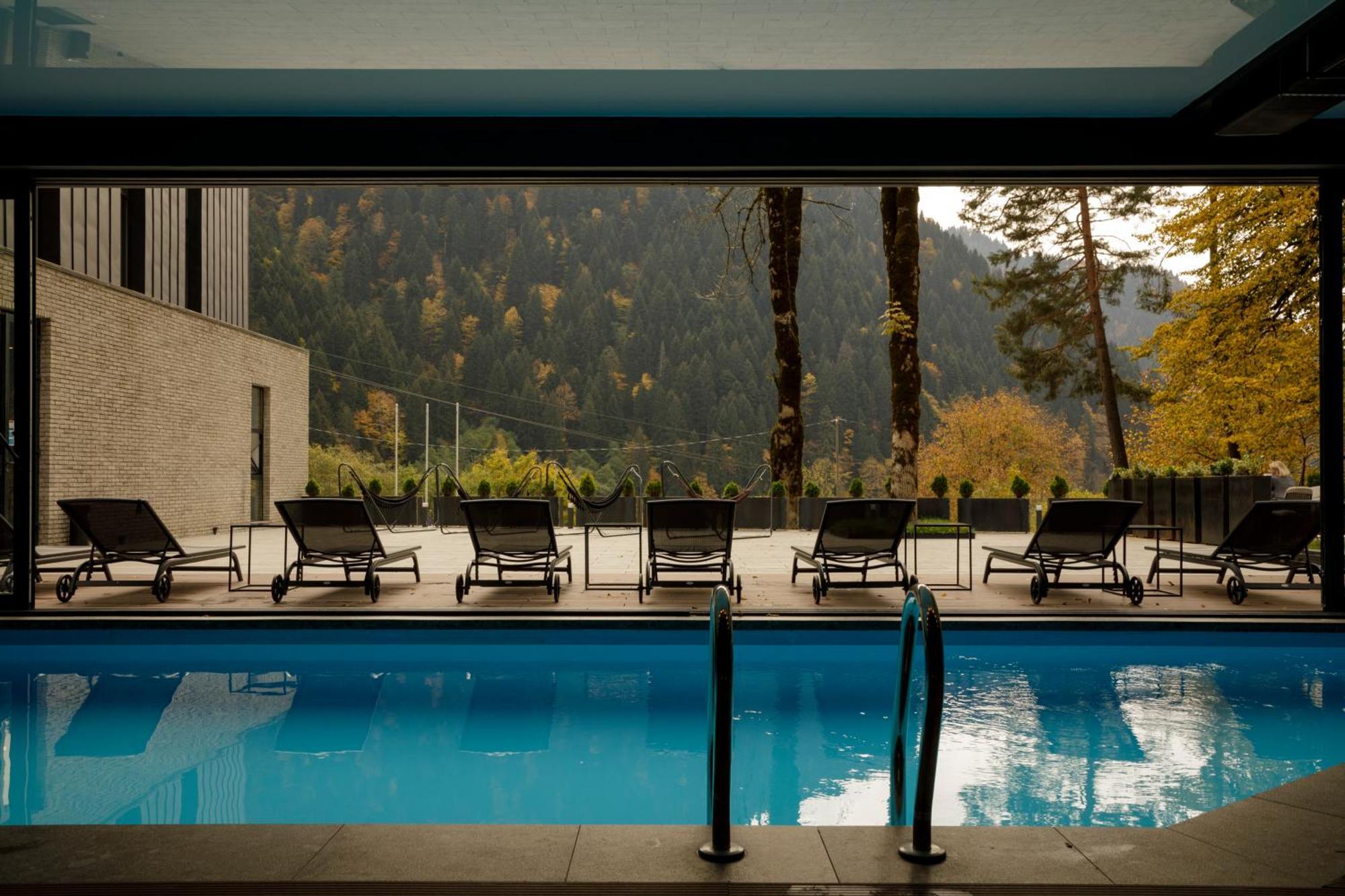 Manino Utsera Hotel Buitenkant foto
