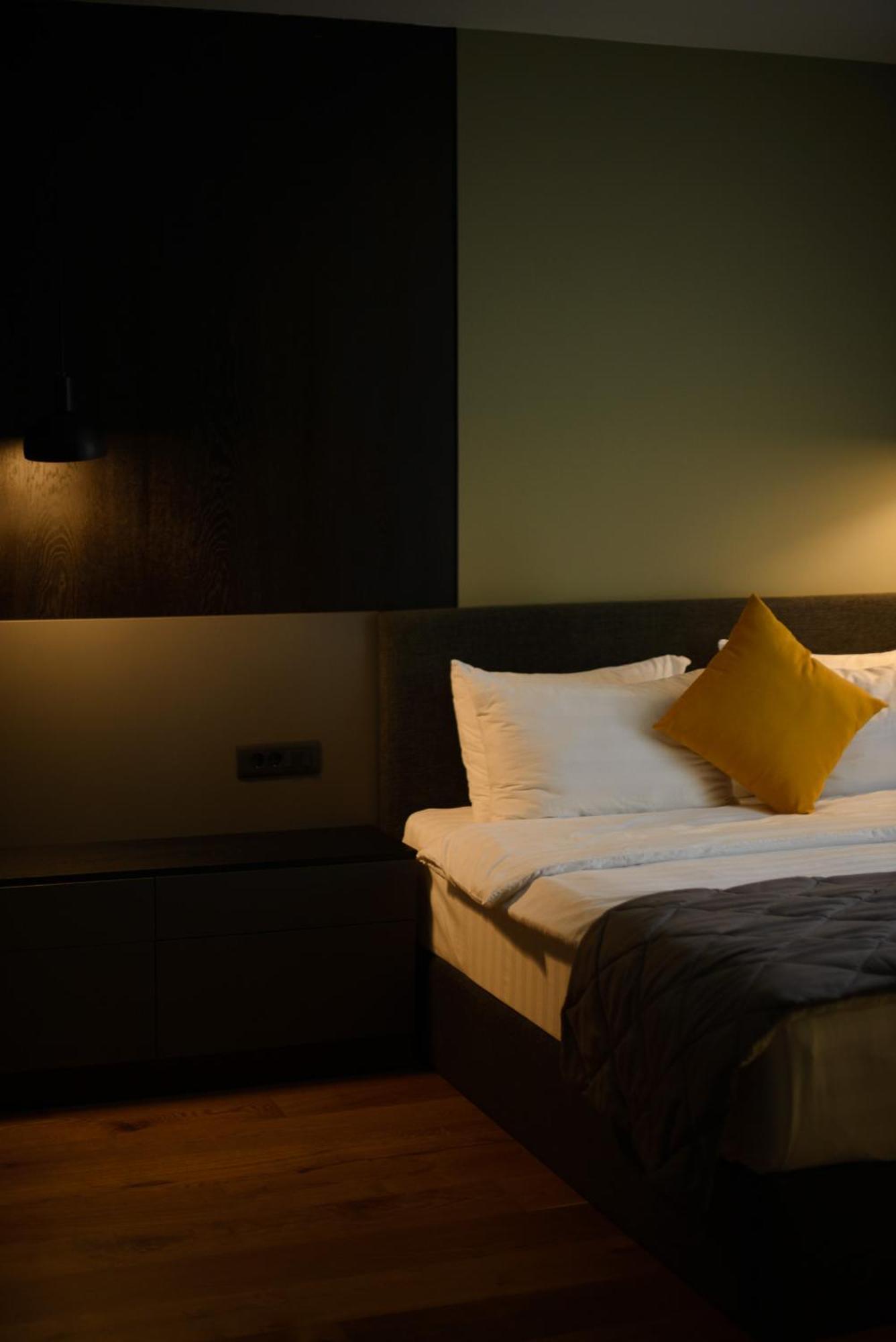 Manino Utsera Hotel Buitenkant foto
